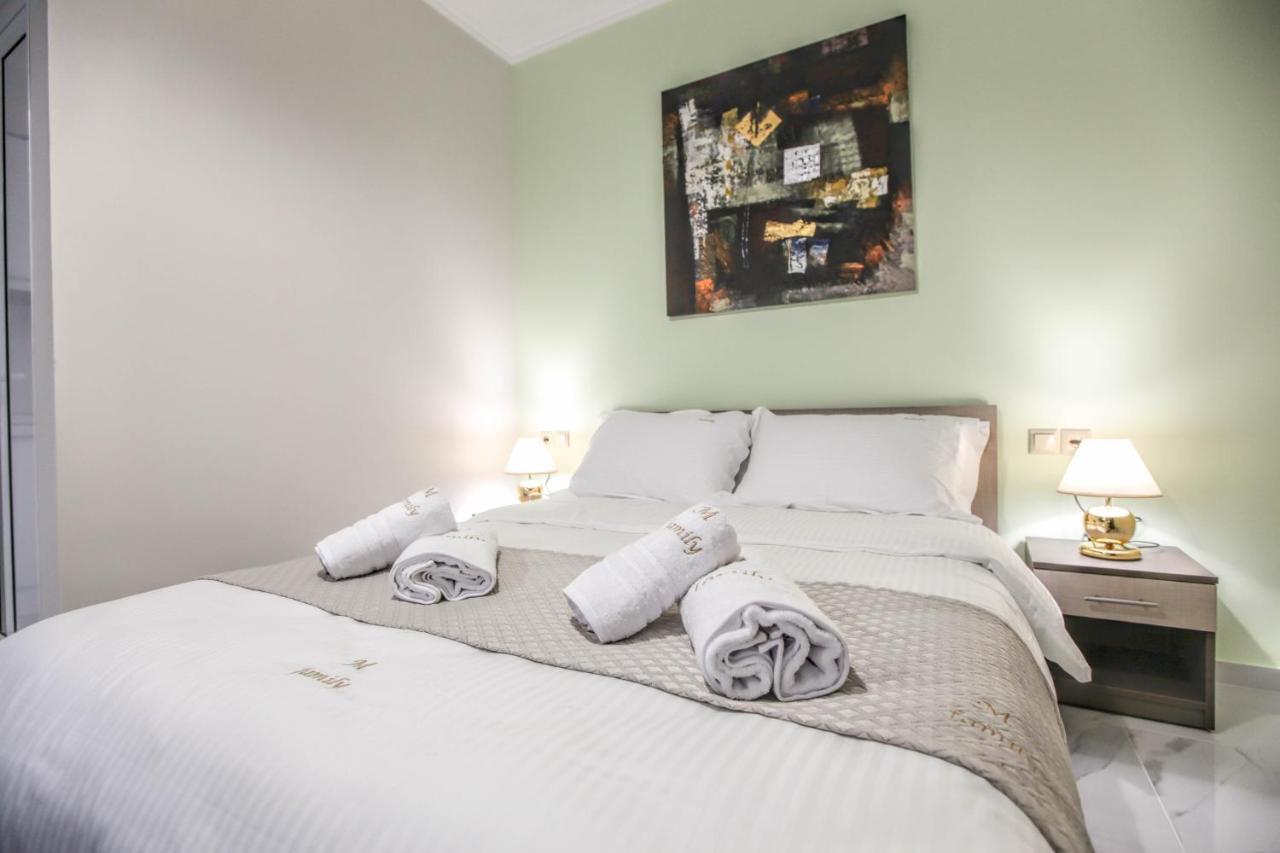 Del Sol #2 Meteora Luxurious Family Suites Kalampáka Eksteriør bilde